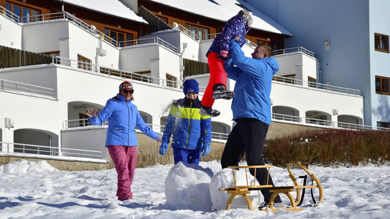 Lipno Lake Resort - venkovní vyhřívané bazény